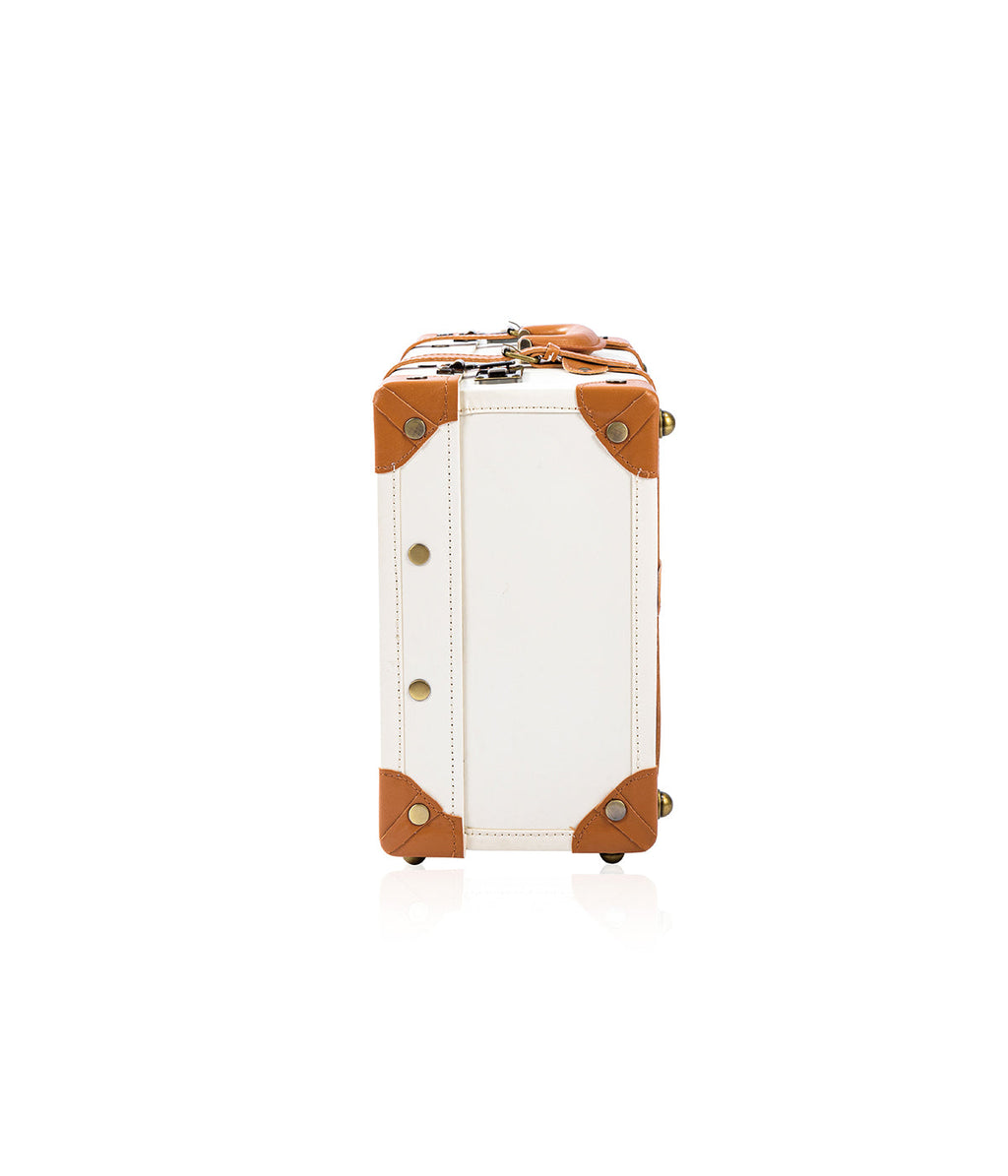 Minimalism Trunk - Pearl White's